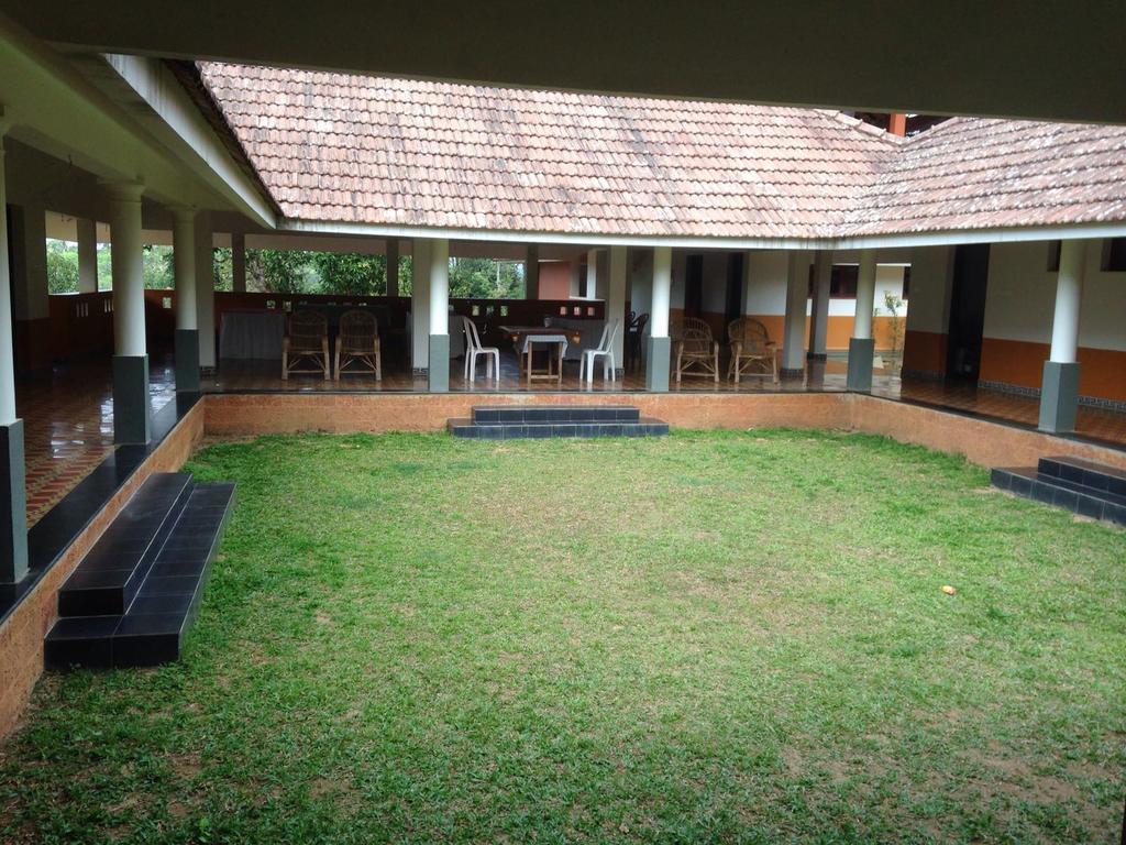 Stay Simple 3 Hills County Resort Kalpetta Exterior photo